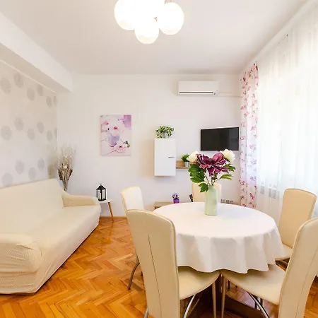 Helles Nur 200 Meter Zum Sandstrand Mit Meerblick