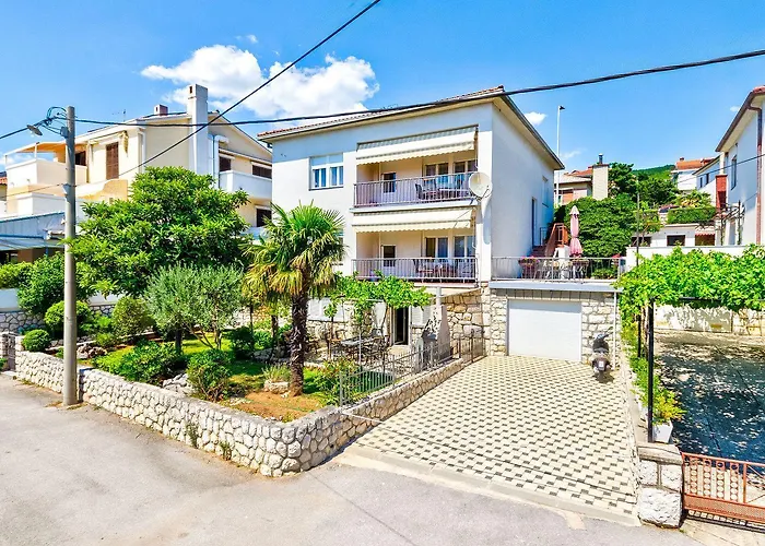 Appartement Helles Nur 200 Meter Zum Sandstrand Mit Meerblick Crikvenica